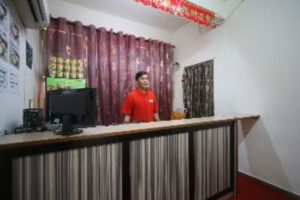 Aristo Hotel 81