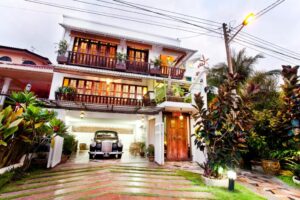 OYO 90855 Vince Villa